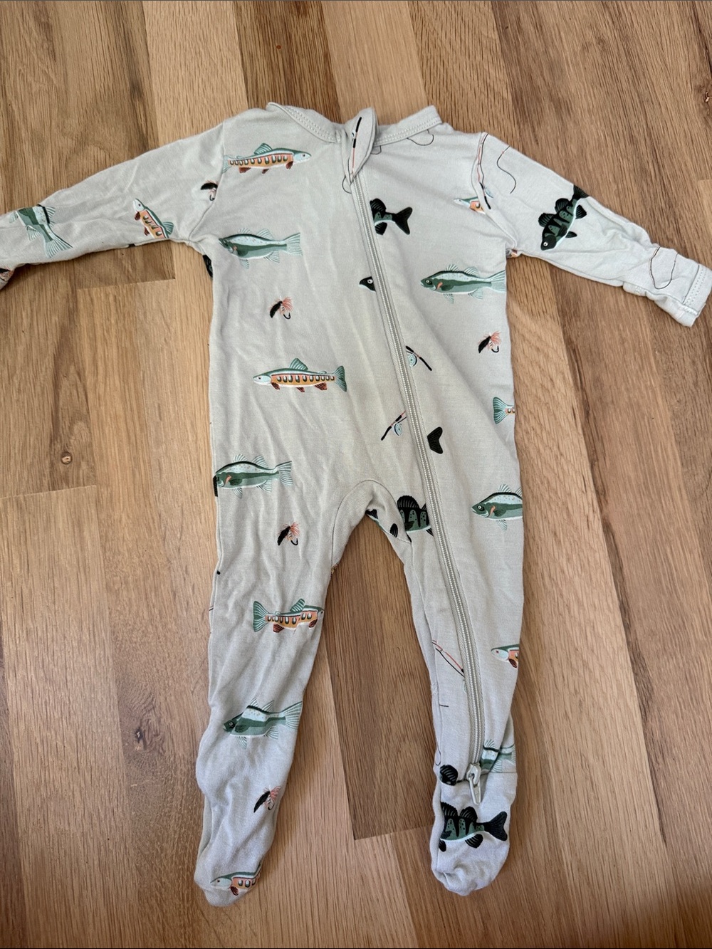 Kyte BABY Neutral Fish-Print Footed One-Piece with Green and Teal Accents